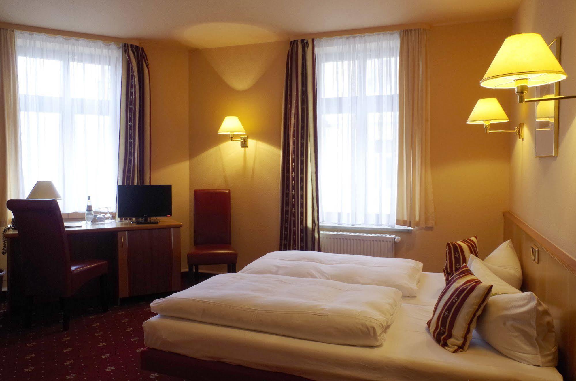 Hotel Merseburger Hof Leipzig Bagian luar foto